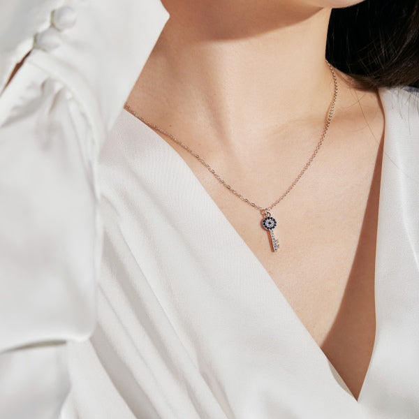 Collar llave