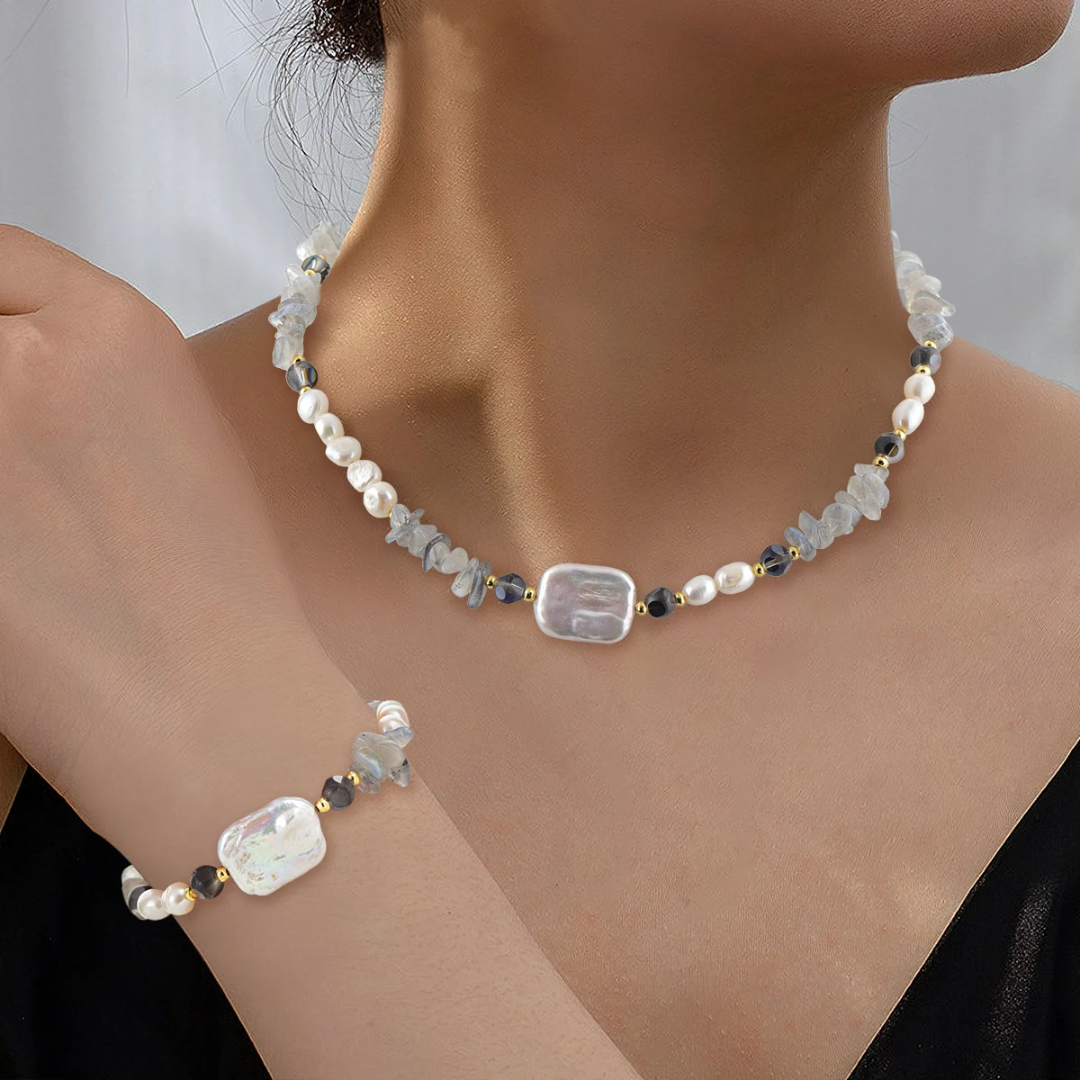 Gargantilla de labradorita y perla